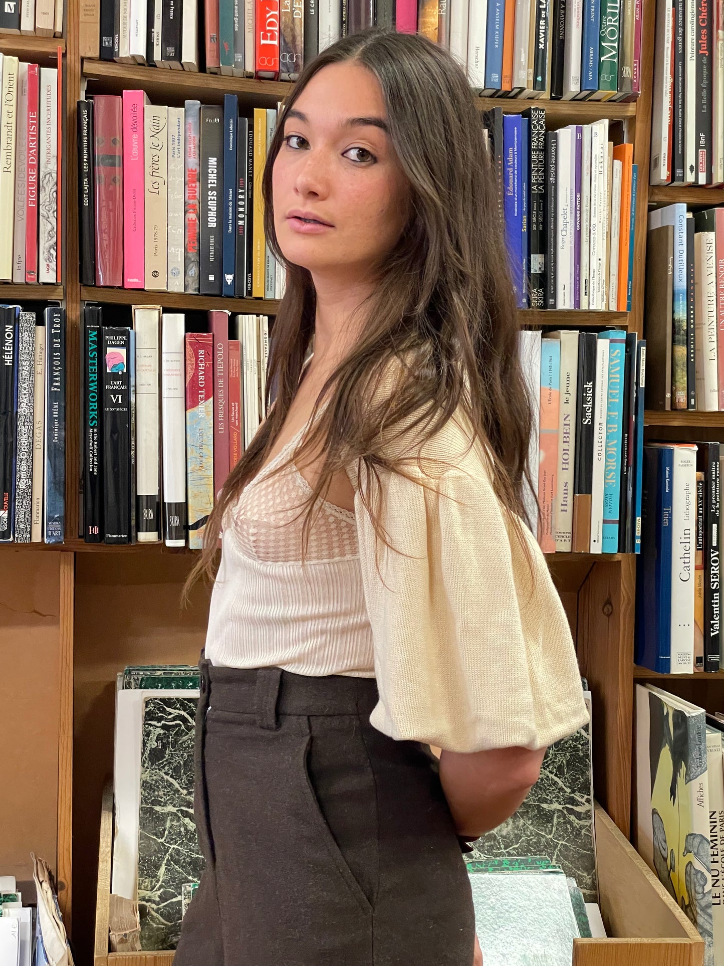 Cream Bolero