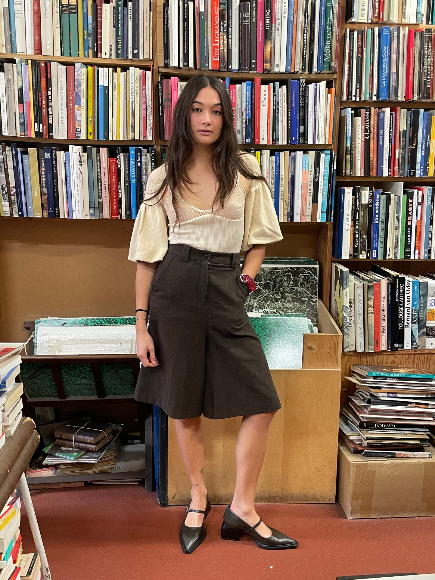 Cream Bolero